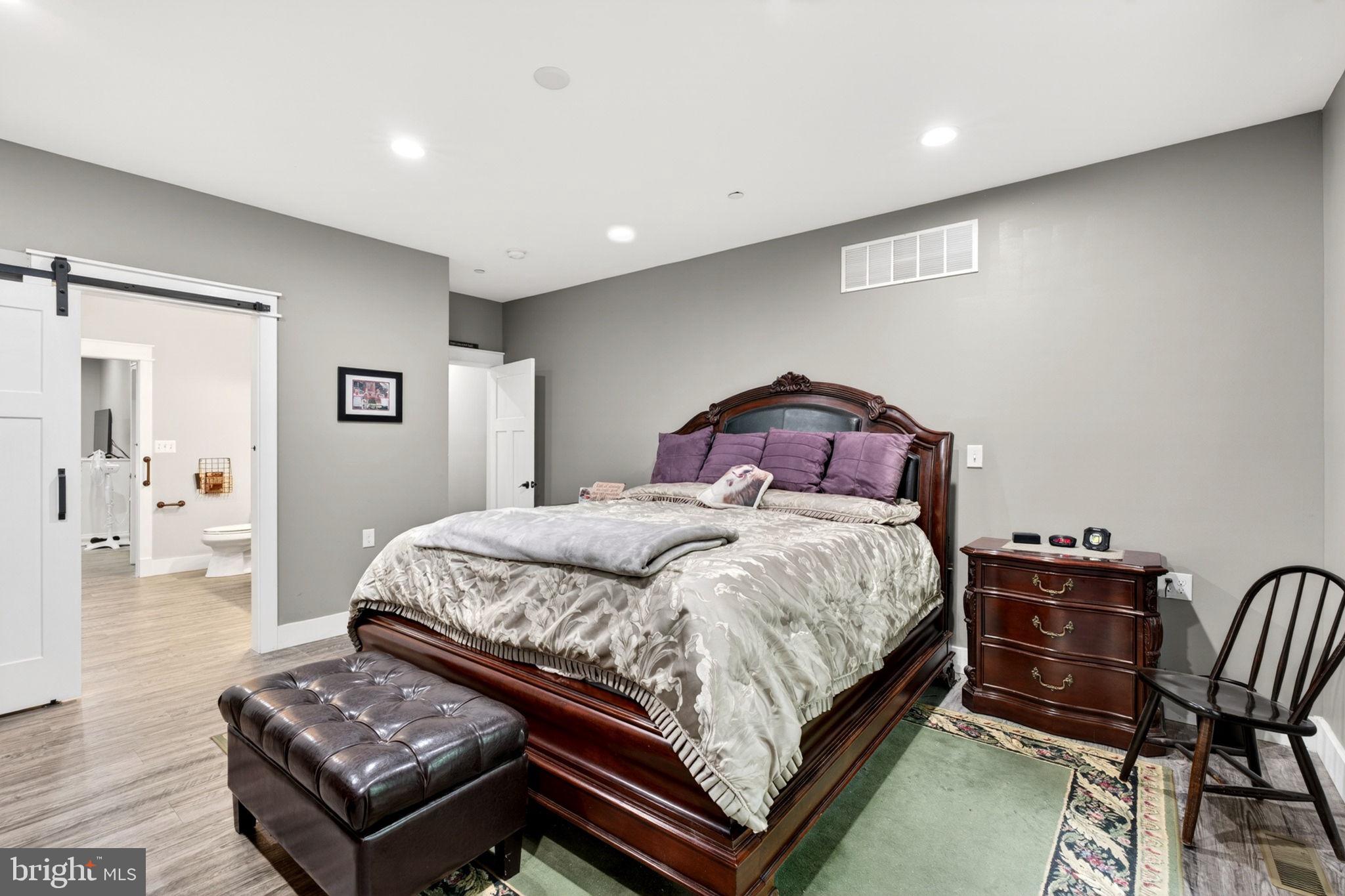 846 Stansbury Road Pylesville, MD 21132 - Photo 33 of 96 Spacious Primary Suite