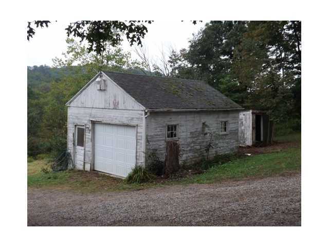 10115 Stage Road Logan, OH 43138 - Photo 3 of 16
