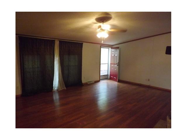 10115 Stage Road Logan, OH 43138 - Photo 7 of 16
