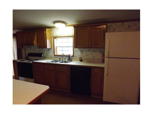 10115 Stage Road Logan, OH 43138 - Photo 8 of 16