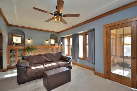 $259,900 | 5600 West Notre Dame Court, Milwaukee, WI 53208