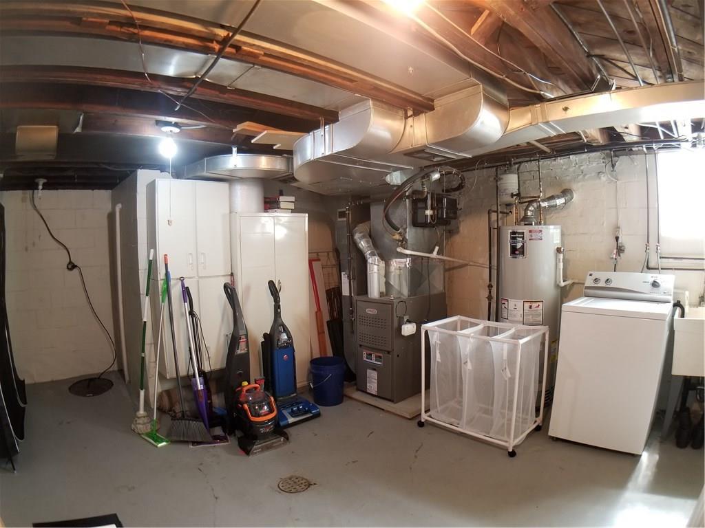 358 Vanadium Road Pittsburgh, PA 15243 - Photo 24 of 25 storage, storage, storage.