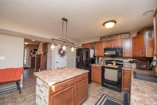 $399,900 | 1554 Keystone Court, Lafayette, IN 47909