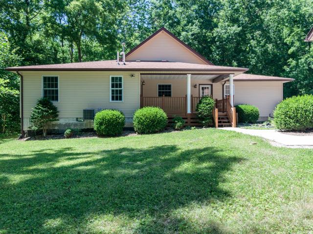 11159 Bushy Road Metamora, IN 47030 - Photo 4 of 43