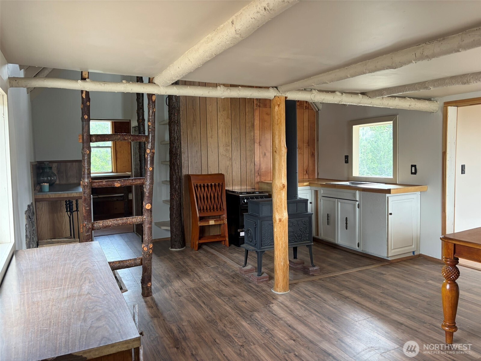184 North Lambert Lane Republic, WA 99166 - Photo 16 of 33