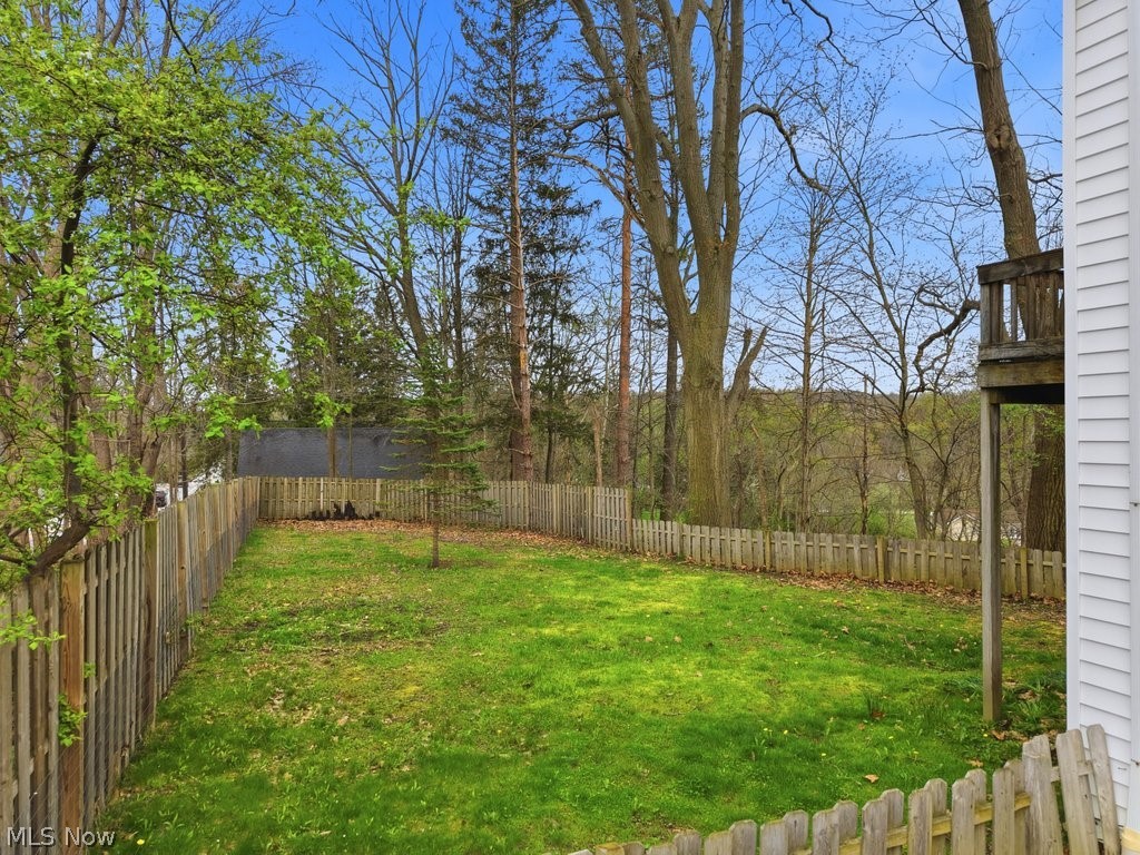 7981 Kinsman Road Novelty, OH 44072 - Photo 29 of 41