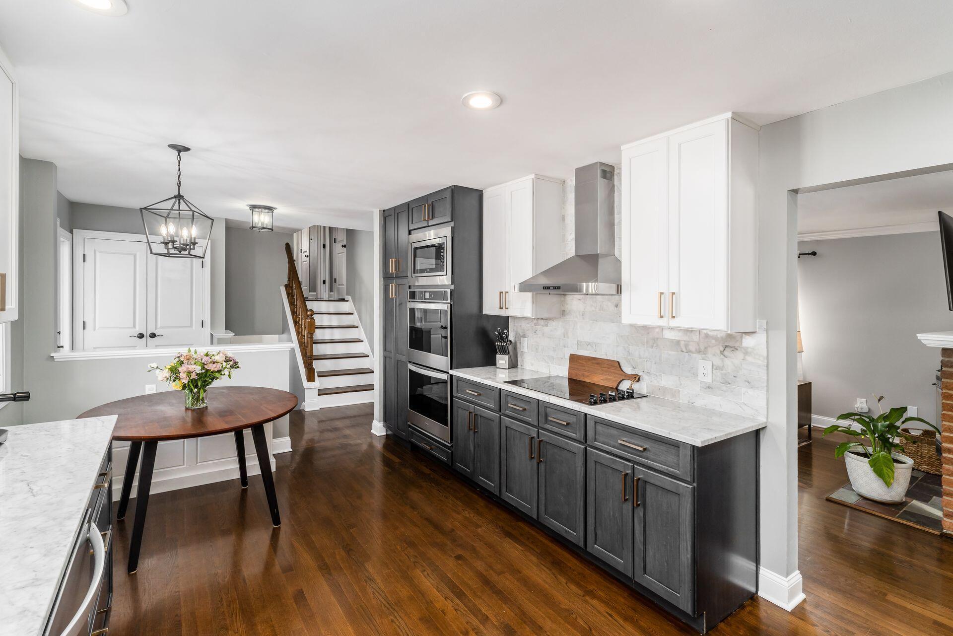 2057 Chardon Road Columbus, OH 43220 - Photo 5 of 42 014_S - 2057 Chardon Rd - 032