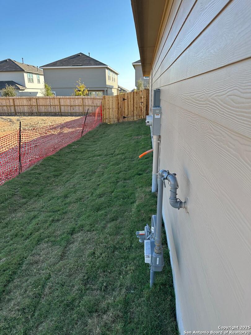 5032 Pitch Mark San Antonio, TX 78261 - Photo 20 of 21 a view of a backyard