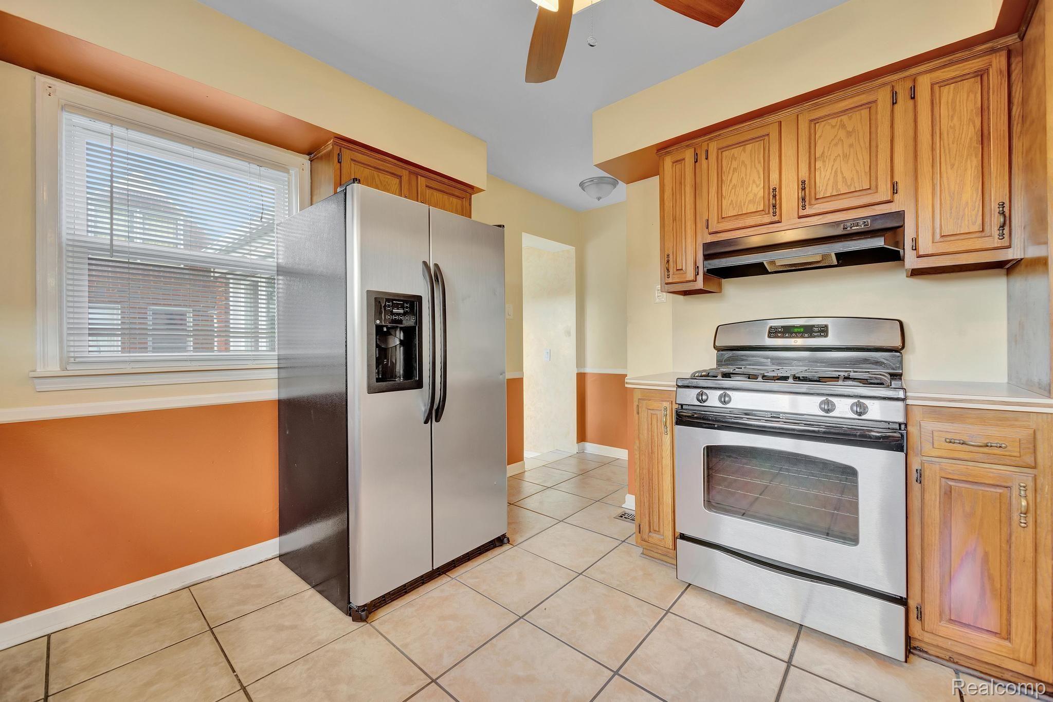 14718 Inkster Road Redford, MI 48239 - Photo 13 of 33 Gallery Image 13