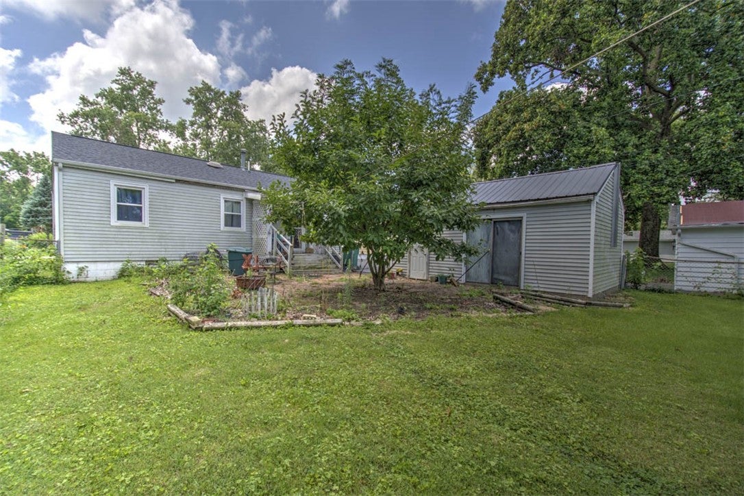 1418 West Cushing Street Decatur, IL 62526 - Photo 12 of 16