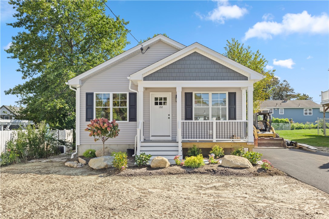 192 Terrace Avenue Pawtucket, RI 02860 - Photo 1 of 28 Gallery Image 1