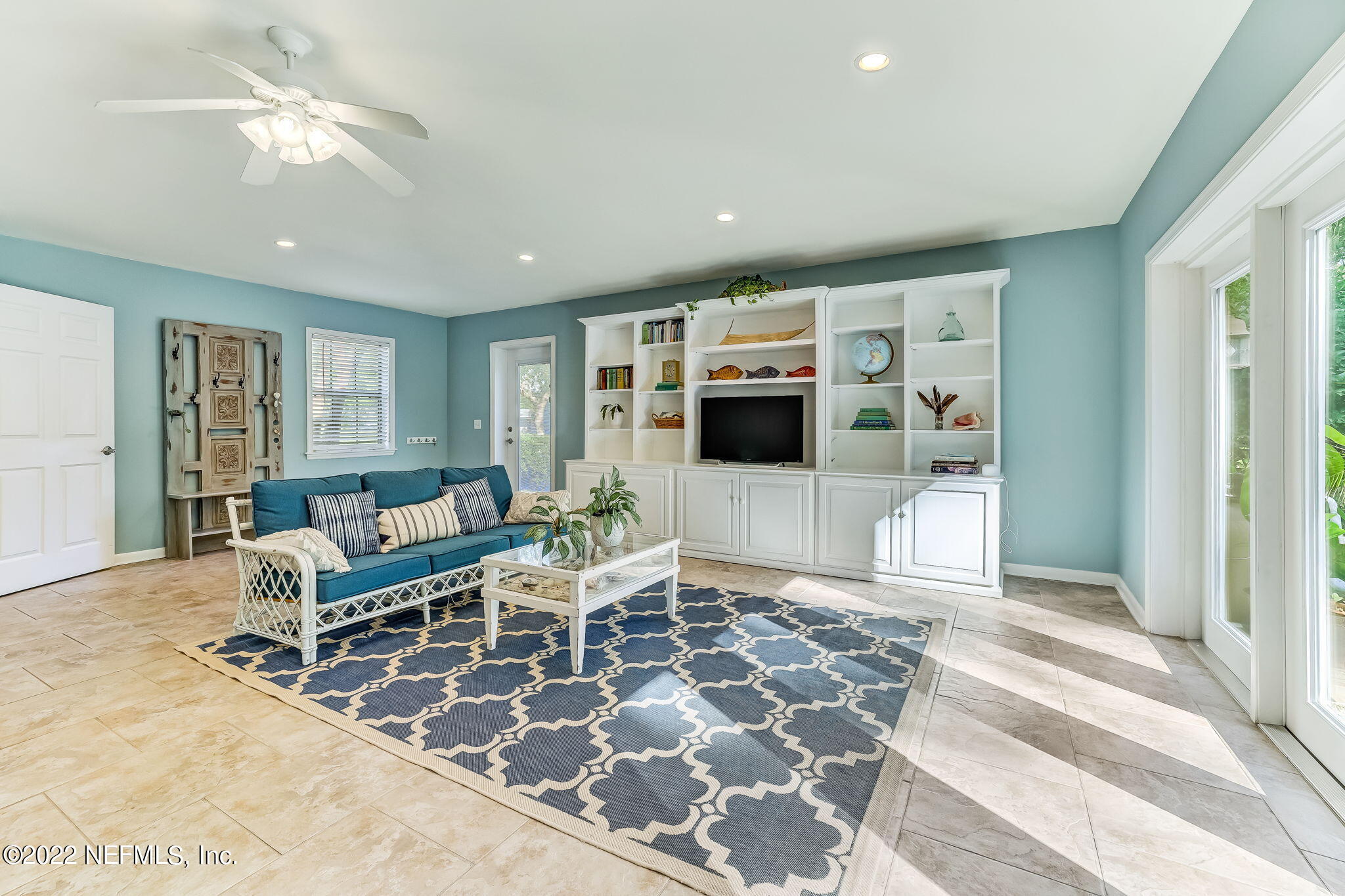 5743 Salerno Road Jacksonville, FL 32244 - Photo 23 of 51 Family room