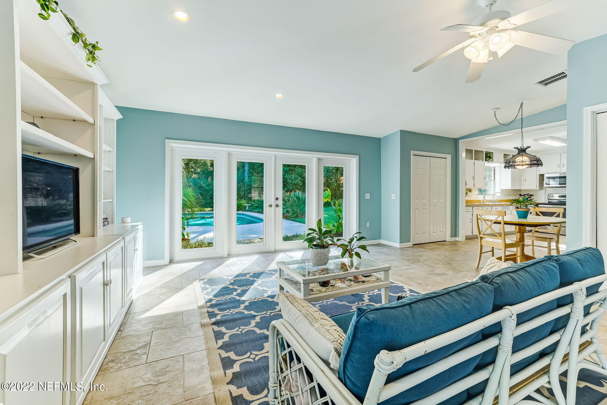 5743 Salerno Road Jacksonville, FL 32244 - Photo 25 of 51 Family room