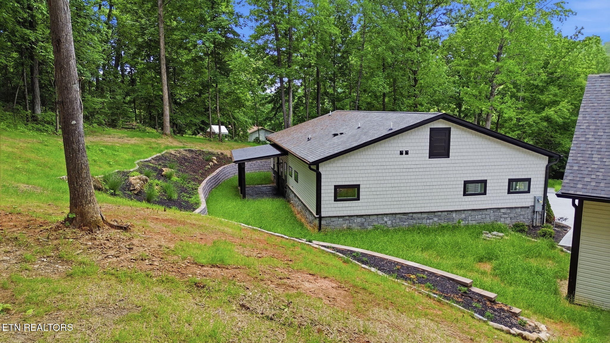 710 Knight Road Knoxville, TN 37920 - Photo 9 of 36 Gallery Image 9