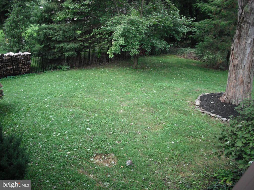 752 Dorsea Road Lancaster, PA 17601 - Photo 15 of 17 Gallery Image 15