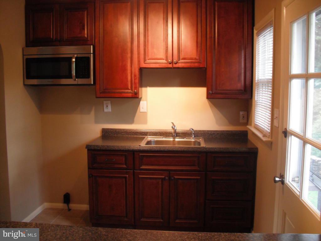 752 Dorsea Road Lancaster, PA 17601 - Photo 6 of 17 Gallery Image 6