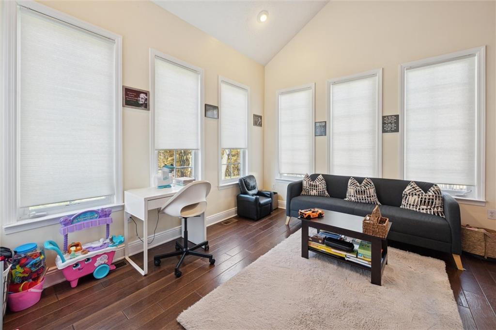 1005 Autumn Woods Drive Coraopolis, PA 15108 - Photo 22 of 50 a living room with furniture and a couch