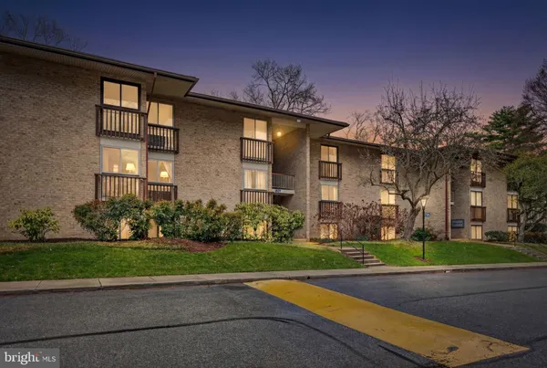 $308,000 | 796 Fairview Avenue, Unit 796F, Annapolis, MD 21403