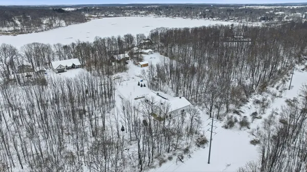 $849,900 | 23549 Forest Shores Drive, Cassopolis, MI 49031