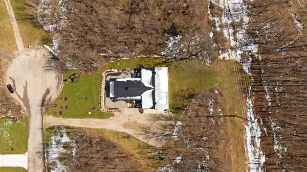 $849,900 | 23549 Forest Shores Drive, Cassopolis, MI 49031