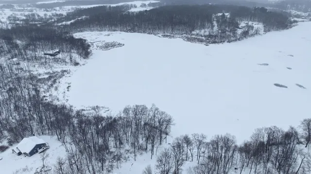 $889,900 | 23549 Forest Shores Drive, Cassopolis, MI 49031