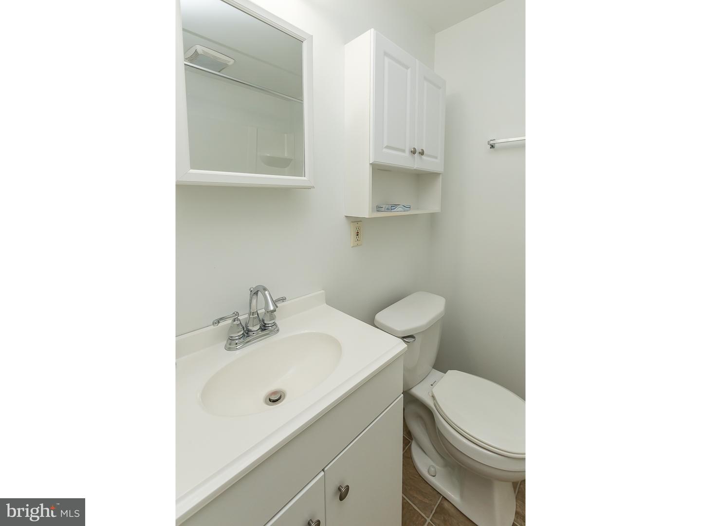 129 Alverstone Road Clifton Heights, PA 19018 - Photo 16 of 25 Bathroom