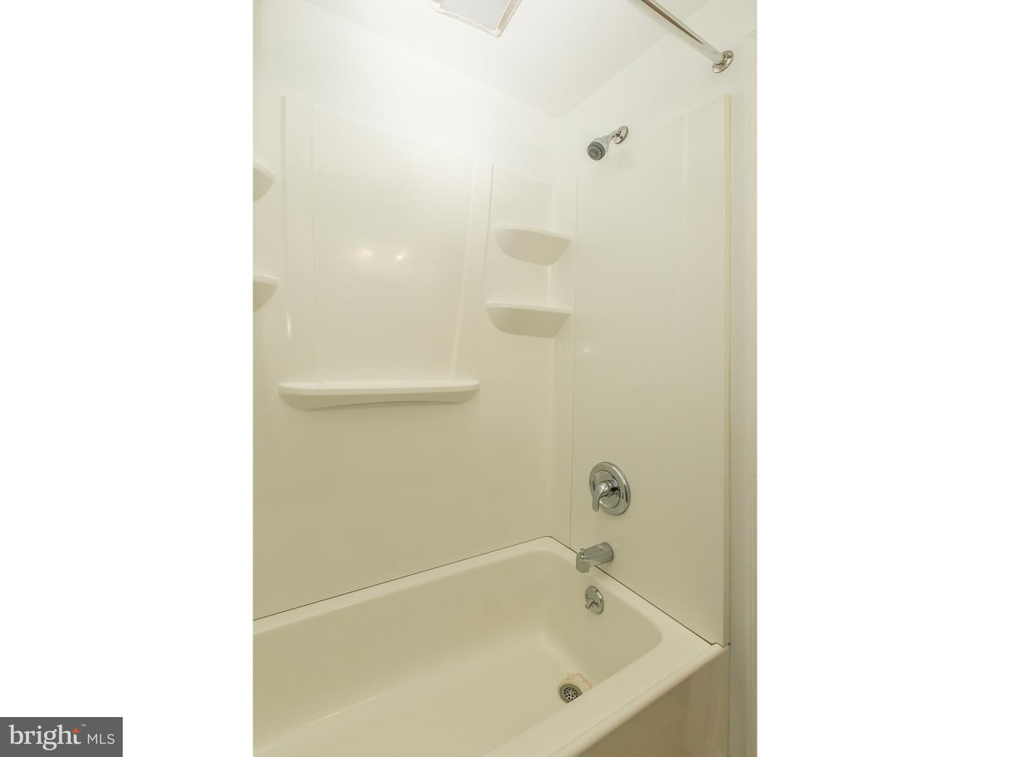 129 Alverstone Road Clifton Heights, PA 19018 - Photo 18 of 25 Bathroom