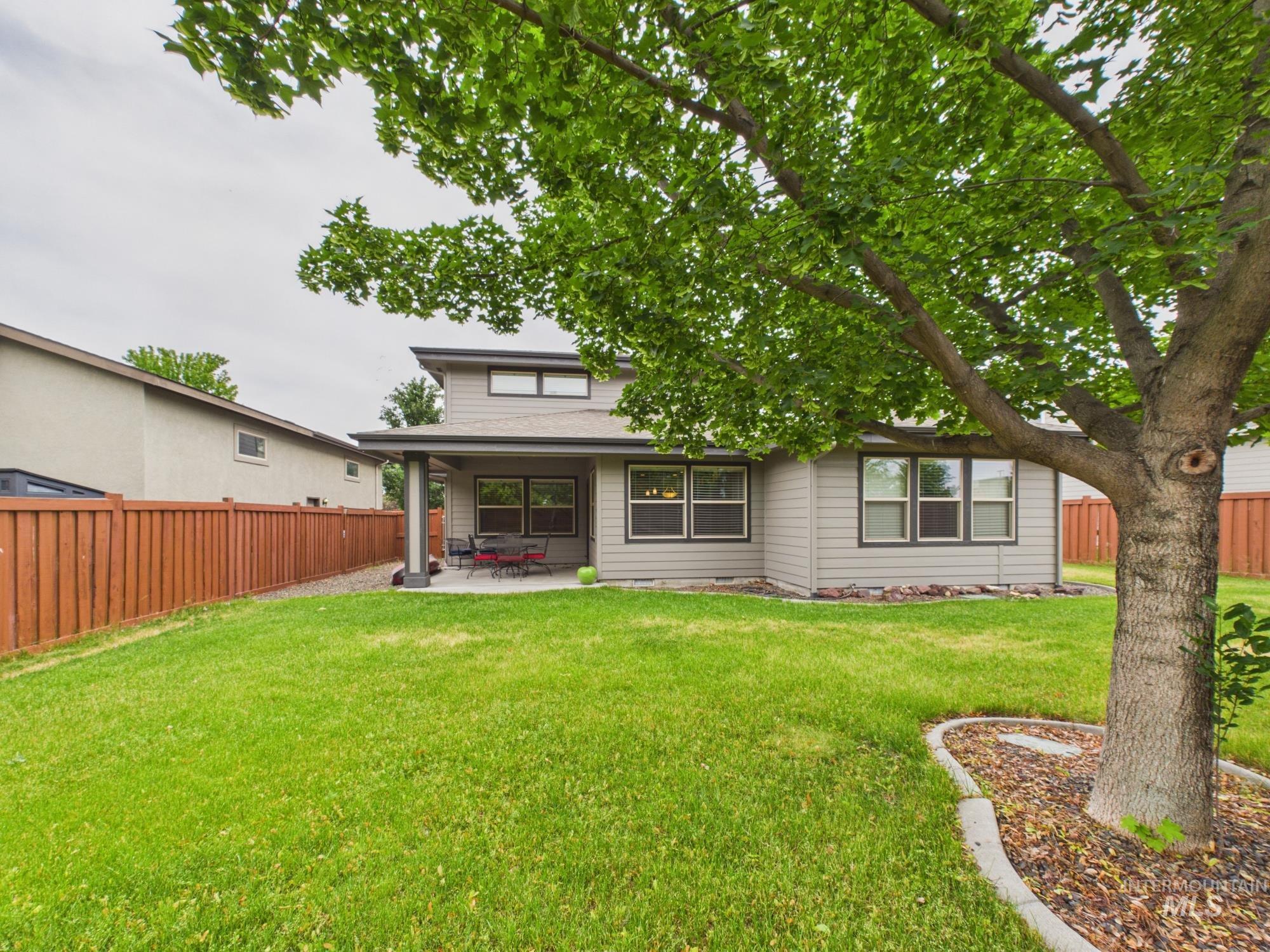 89 South Barkvine Way Star, ID 83669 - Photo 4 of 50