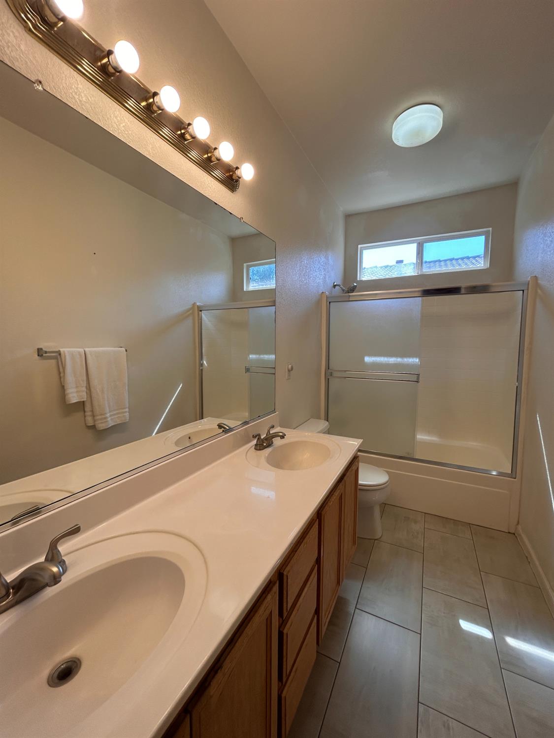 3308 Yerington Court Modesto, CA 95355 - Photo 25 of 37