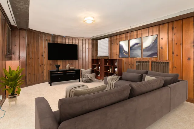 $795,000 | 4410 Bobolink Terrace, Skokie, IL 60076