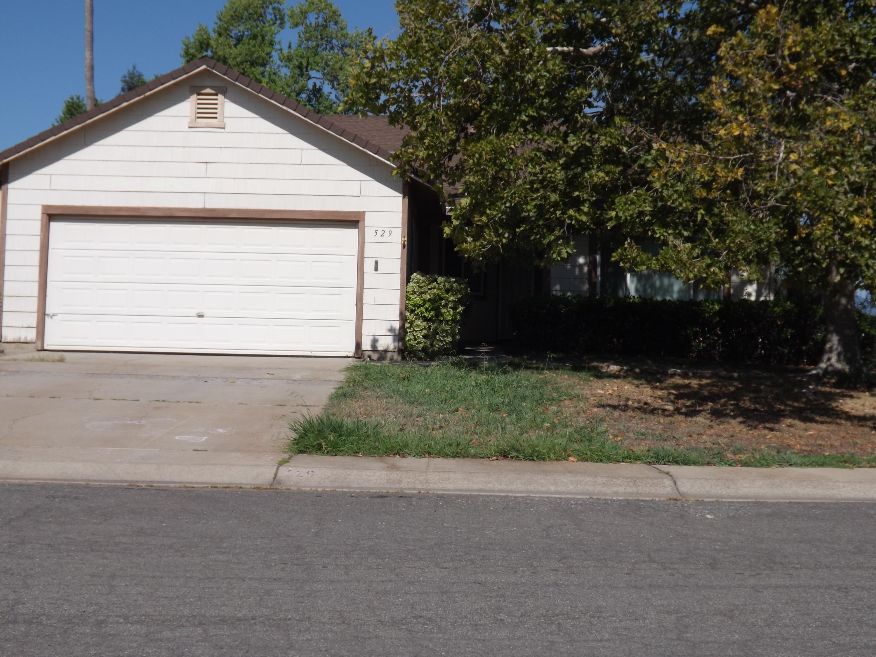 529 Shell Drive Redding, CA 96003 - Photo 1 of 5 DSCF9063
