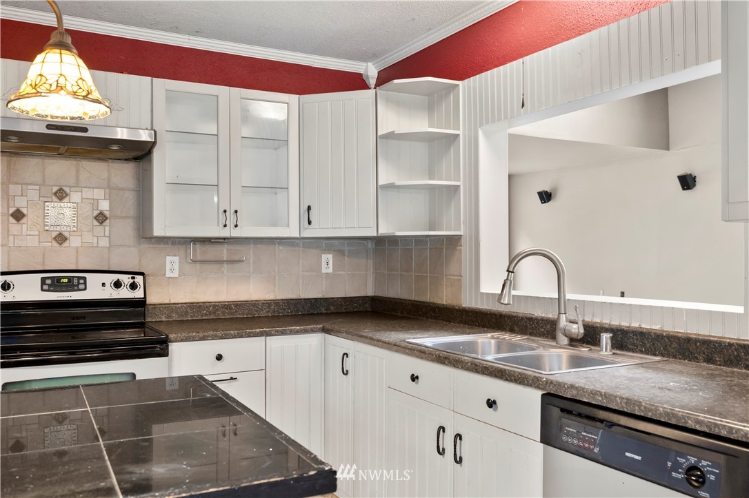 46 Bunker Road Hoquiam, WA 98550 - Photo 7 of 32 Gallery Image 7