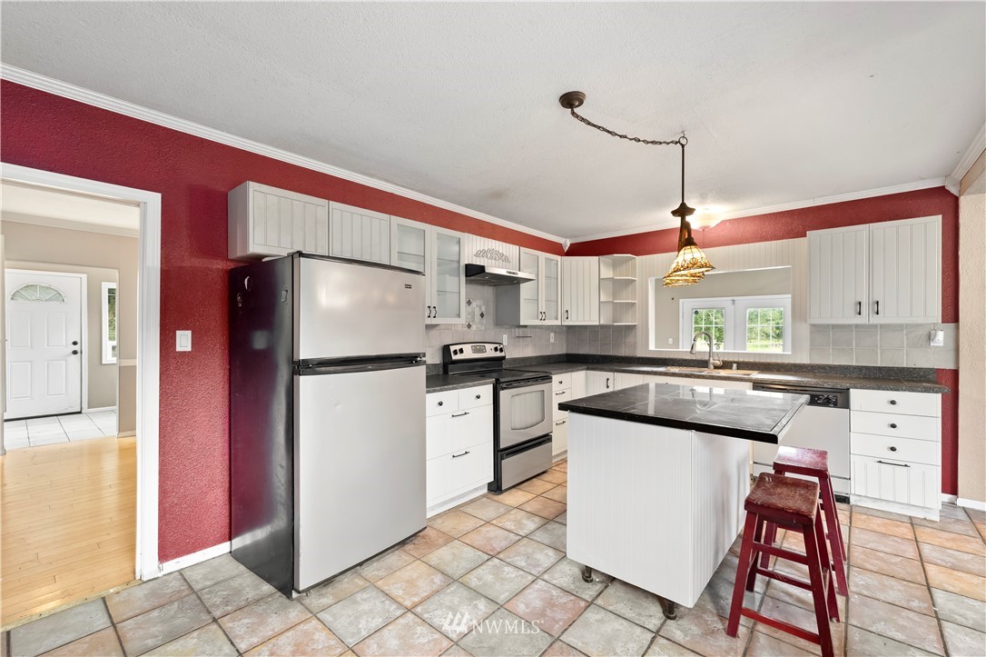 46 Bunker Road Hoquiam, WA 98550 - Photo 8 of 32 Gallery Image 8
