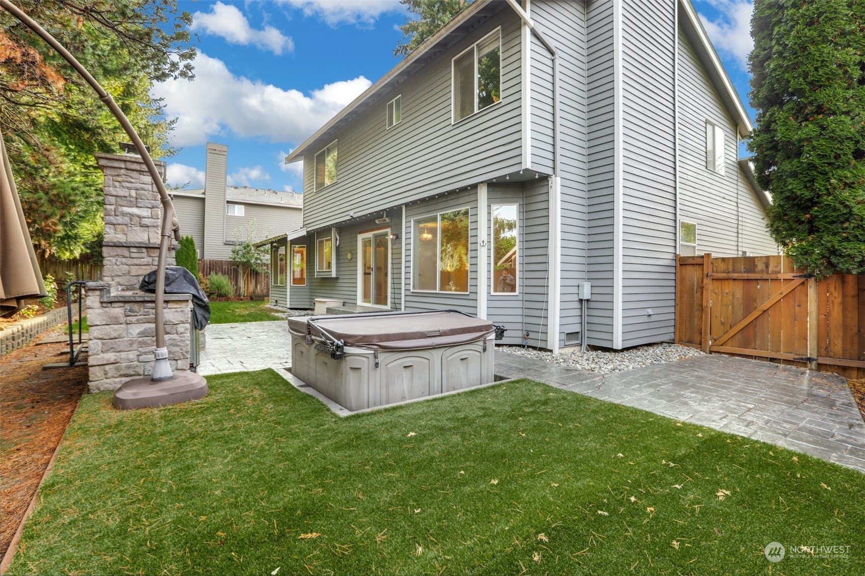 3217 208th Place Southeast Bothell, WA 98021 - Photo 2 of 26 Gallery Image 2