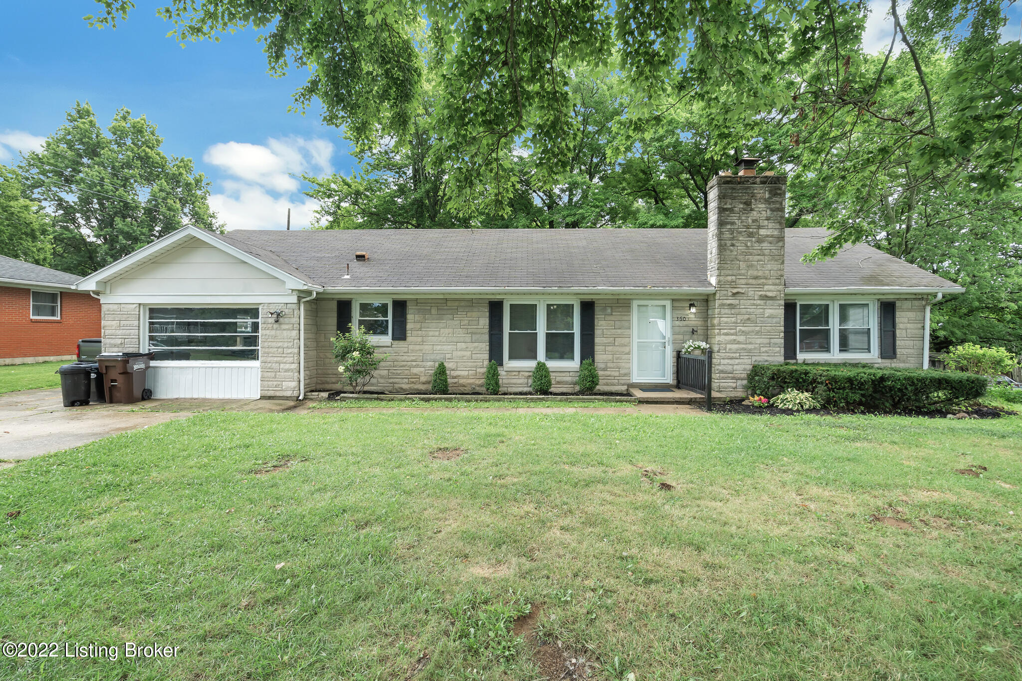 360 North Property Road New Castle, KY 40050 - Photo 4 of 41 1 DSC00351