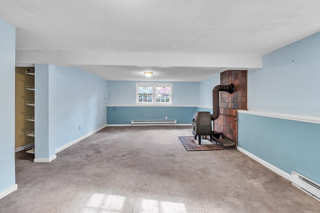 8 Whalen Road Hopkinton, MA 01748 - Photo 17 of 31 Gallery Image 17