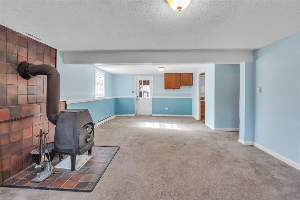 8 Whalen Road Hopkinton, MA 01748 - Photo 18 of 31 Gallery Image 18