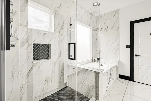 $2,549 | 13106 Donegal Way, Unit B, Houston, TX 77047