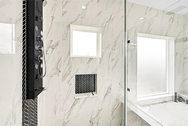 $2,549 | 13106 Donegal Way, Unit B, Houston, TX 77047