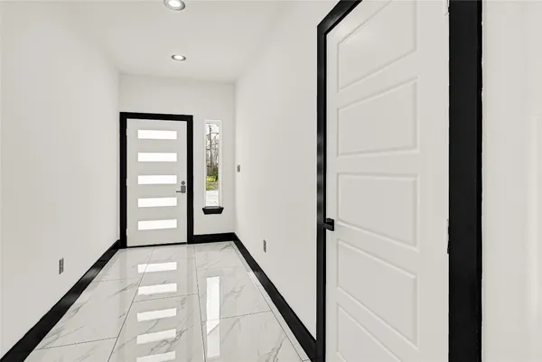 $2,549 | 13106 Donegal Way, Unit B, Houston, TX 77047