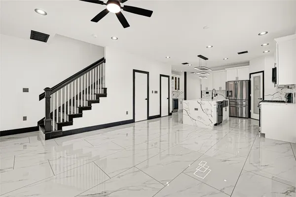 $2,549 | 13106 Donegal Way, Unit B, Houston, TX 77047