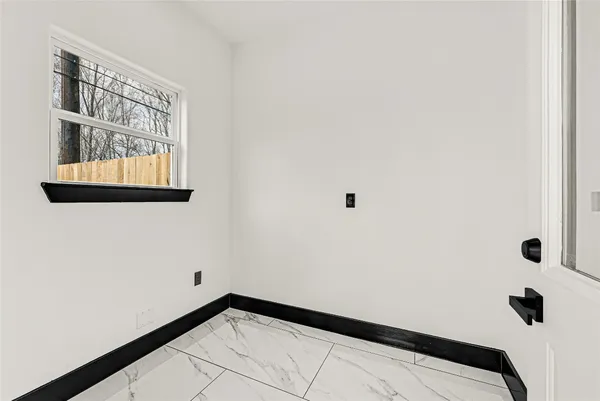 $2,549 | 13106 Donegal Way, Unit B, Houston, TX 77047