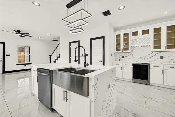 $2,549 | 13106 Donegal Way, Unit B, Houston, TX 77047