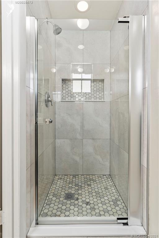 1093 Northwest Spruce Ridge Drive Stuart, FL 34994 - Photo 21 of 40 Gallery Image 21