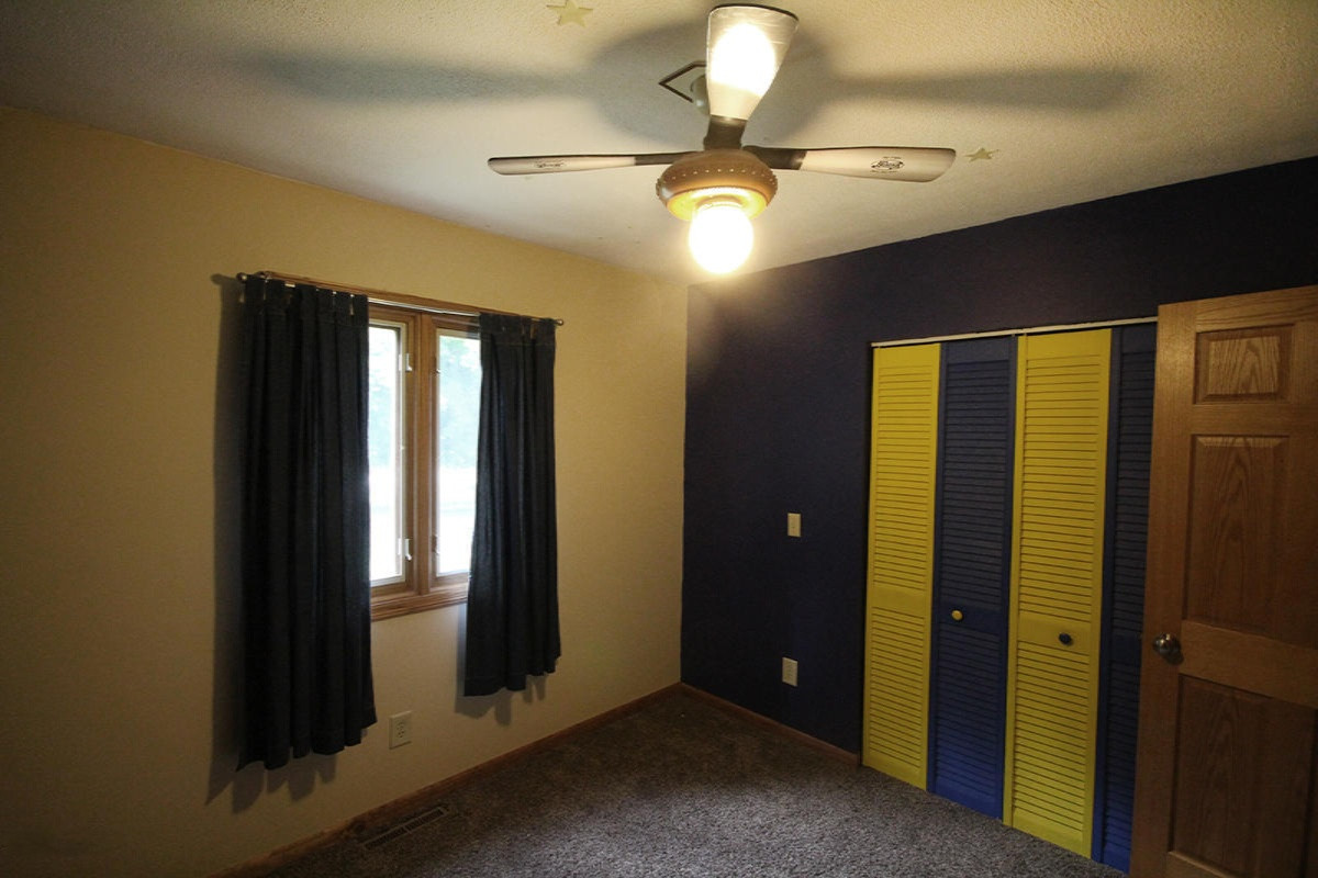 66746 Conrad Road Edwardsburg, MI 49112 - Photo 11 of 22 IMG_0870