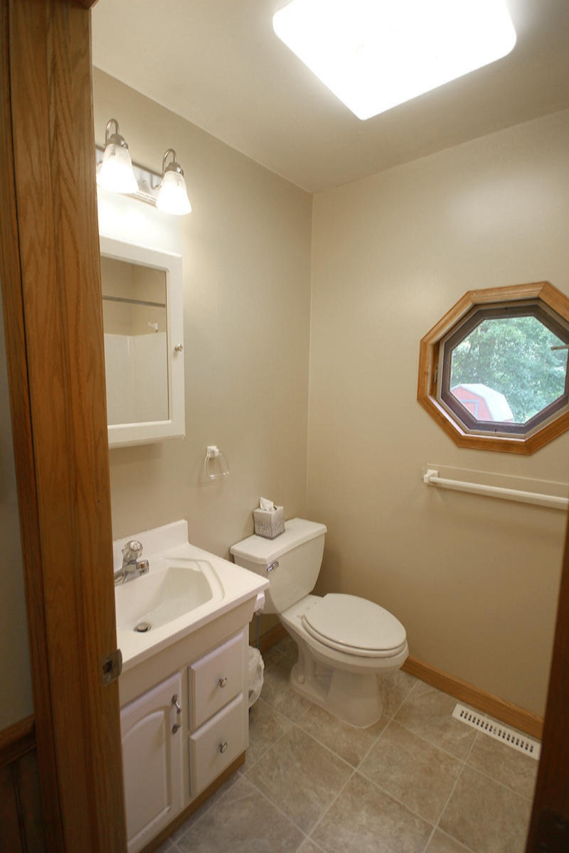 66746 Conrad Road Edwardsburg, MI 49112 - Photo 13 of 22 IMG_0900