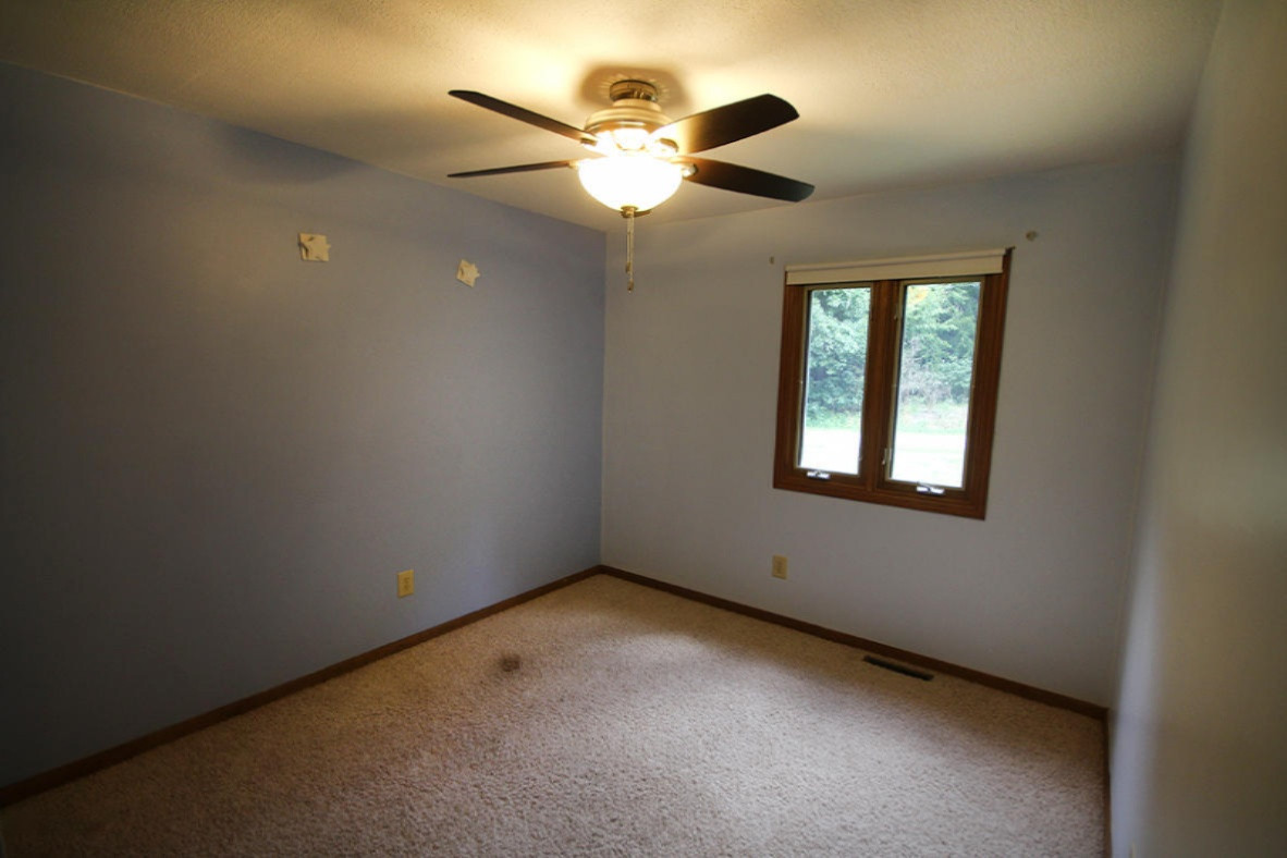 66746 Conrad Road Edwardsburg, MI 49112 - Photo 8 of 22 IMG_0865