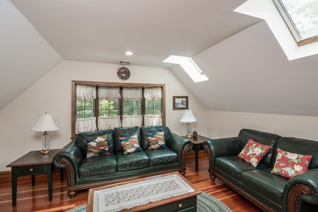 30 Oakhurst Road Scituate, MA 02066 - Photo 7 of 29 Gallery Image 7