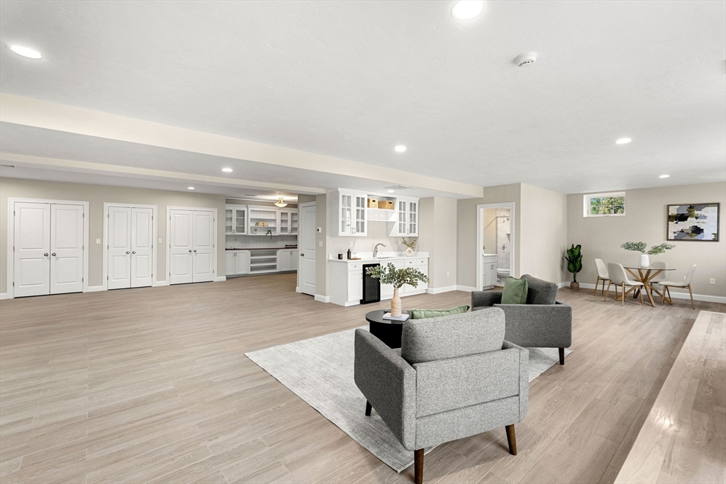 223 Grove Street Lexington, MA 02420 - Photo 31 of 38