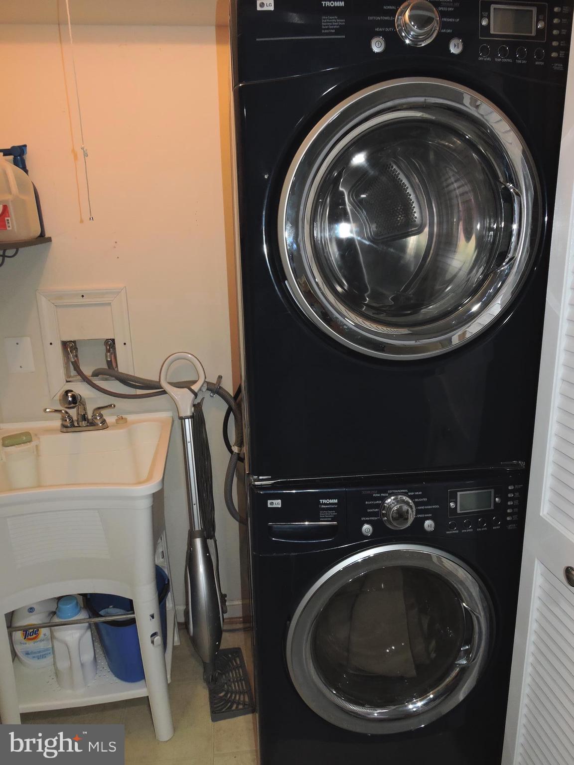 1227 Steed Street Ranson, WV 25438 - Photo 29 of 37 a utility room with a washing machine
